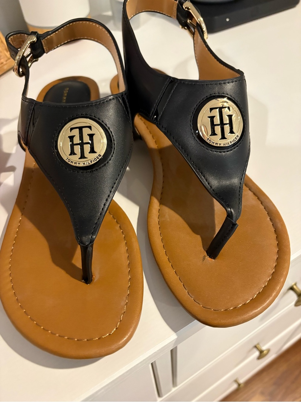 Tommy Hilfiger Kurlh style Black Leather Thong Sandals with Gold Logo Discs